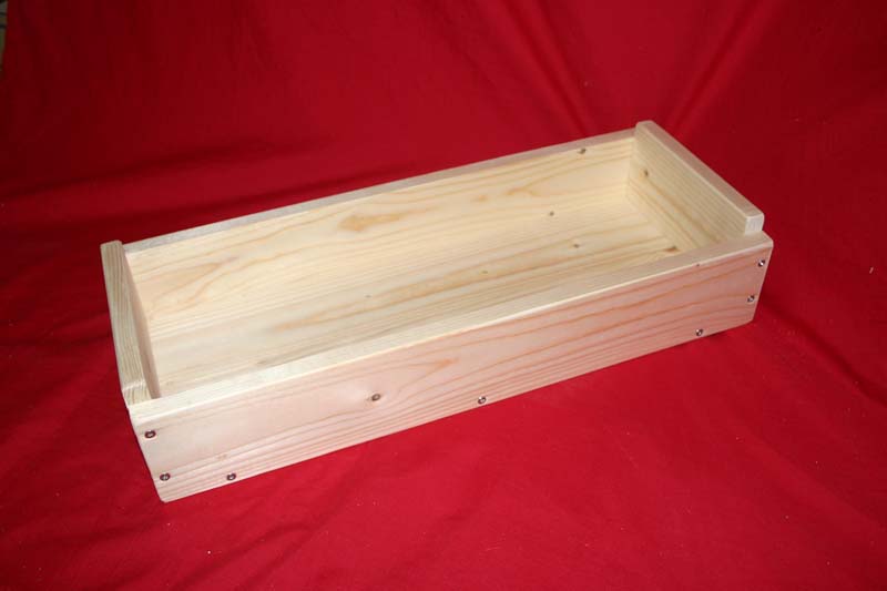 Long softwood tray / box