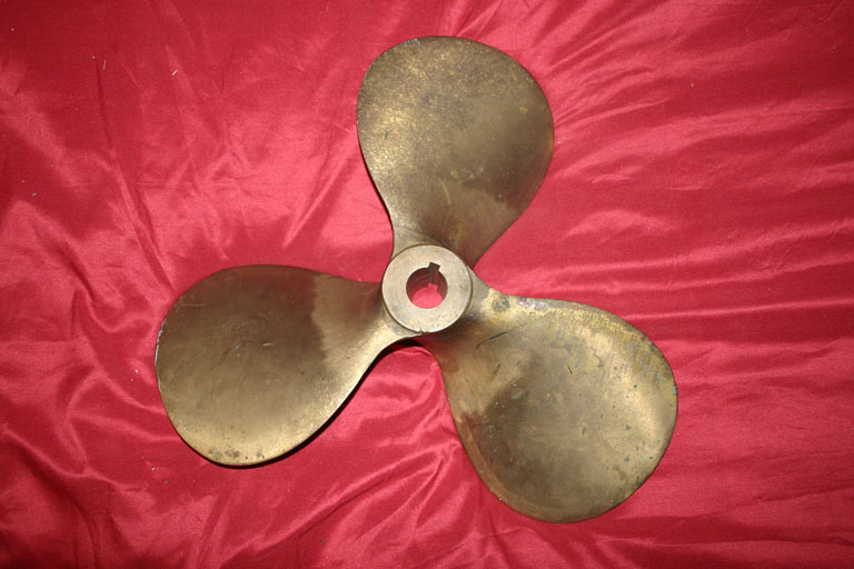 Bronze prop